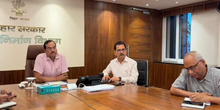 Secretary Reviews Bihar’s Mega Projects, Orders Timely Completion and Strict Quality Checks