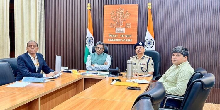 Cybercrime Review: Bihar Chief Secretary, DGP Hold Statewide Meeting With DMs and SPs