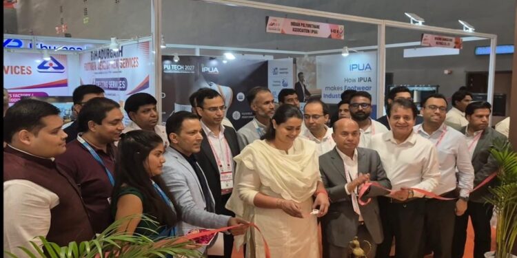 Bihar Secures Rs 125 Crore Investment At India International Footwear Fair, Eyes 1,800 New Jobs
