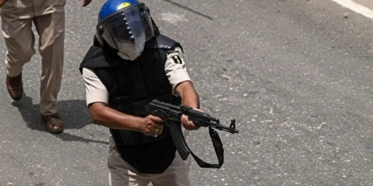 Bihar Police Restricts AK-47, INSAS and SLR Use During Protests And Crowd Control