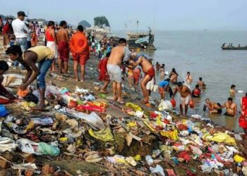 NGT Directs Penalties for Cities Dumping Untreated Waste Into the Ganga