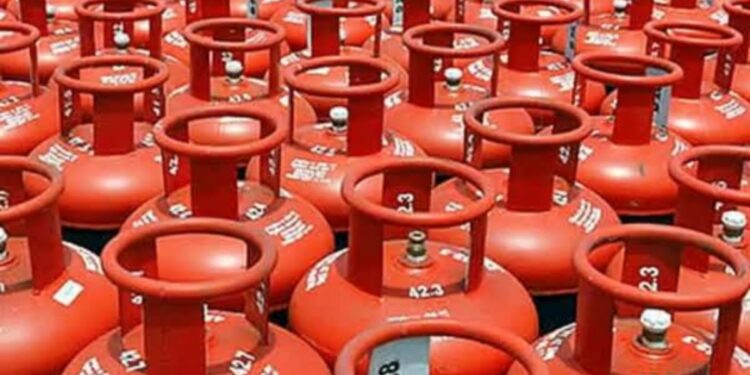 LPG e-KYC Deadline August 16: What Happens If You Haven’t Completed Aadhaar Verification?