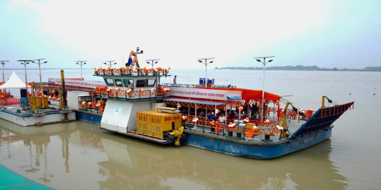 CM Samrat Choudhary Launches 200-Seater Steamer Service Across Ganga in Patna; Free Travel For Seven Panchayats