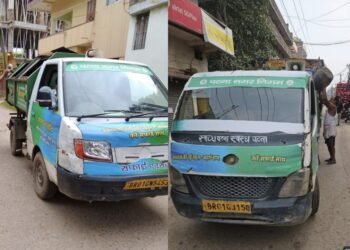 PMC Dismisses Two Drivers As Sanitation Strike Continues; Door-To-Door Garbage Collection Resumes In Parts Of Patna