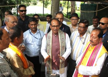 Shivraj Singh Chouhan Visits Patna's ICAR Centre, Calls For Wider Adoption Of Integrated Farming