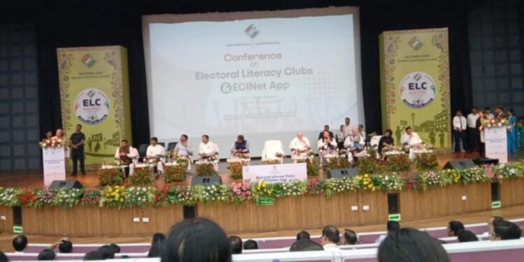 Bihar’s Gen Z Connects with Election Commission Chief in Patna, Raises Questions on Democracy