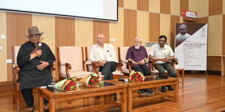 Bapu Samvad-7 Explores Gandhi’s Influence on Art and Design at Bapu Tower
