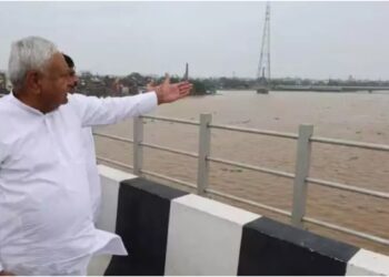 Nitish Kumar Visits Flood-Affected Areas In Patna, Seeks Update From Deputy CM