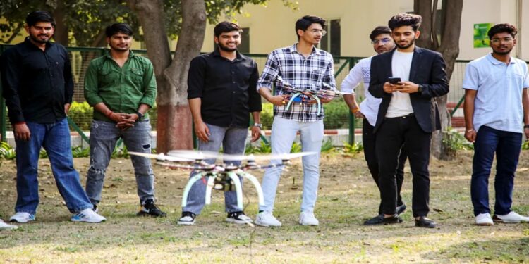 polytechnic students receiving high-tech training in robotics, drones and electric vehicle technology