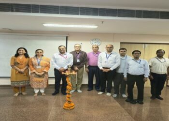 AIIMS Patna Faculty and healthcare professionals attending CME on rational medicine use and pharmacovigilance.