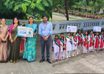Patna Women’s College students forming a human chain to promote water conservation