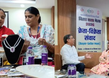 women entrepreneurs showcasing handicrafts and traditional products at the Bihar Saras Mela in Patna