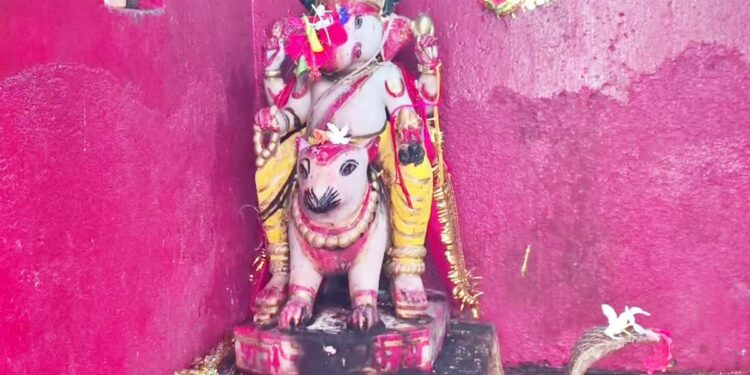 Bihar’s ‘Budhwa Ganesh’: The Idol Kept at a Police Station for 355 Days, Then a Shop Becomes Its Temple For 10 Days