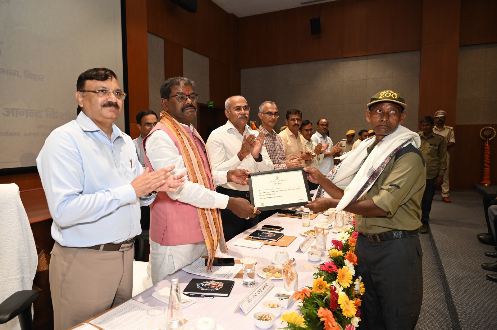 Rhino Conservation Gains Momentum In Valmiki Tiger Reserve; Rajgir Zoo Safari To Get Rhinos, Rehabilitation Plan In Two Months