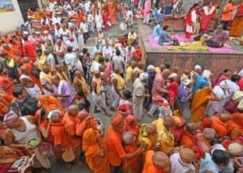 Lost in the Pitru Paksha Crowd? Gaya Administration Plans Barcoded Wristbands for Children