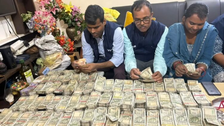 Vigilance Raids Patna ADM, Danapur Sub-Registrar; Rs 70 Lakh Cash, Rs 1 Crore-Plus Watches And Two Flats Traced To Officer Couple