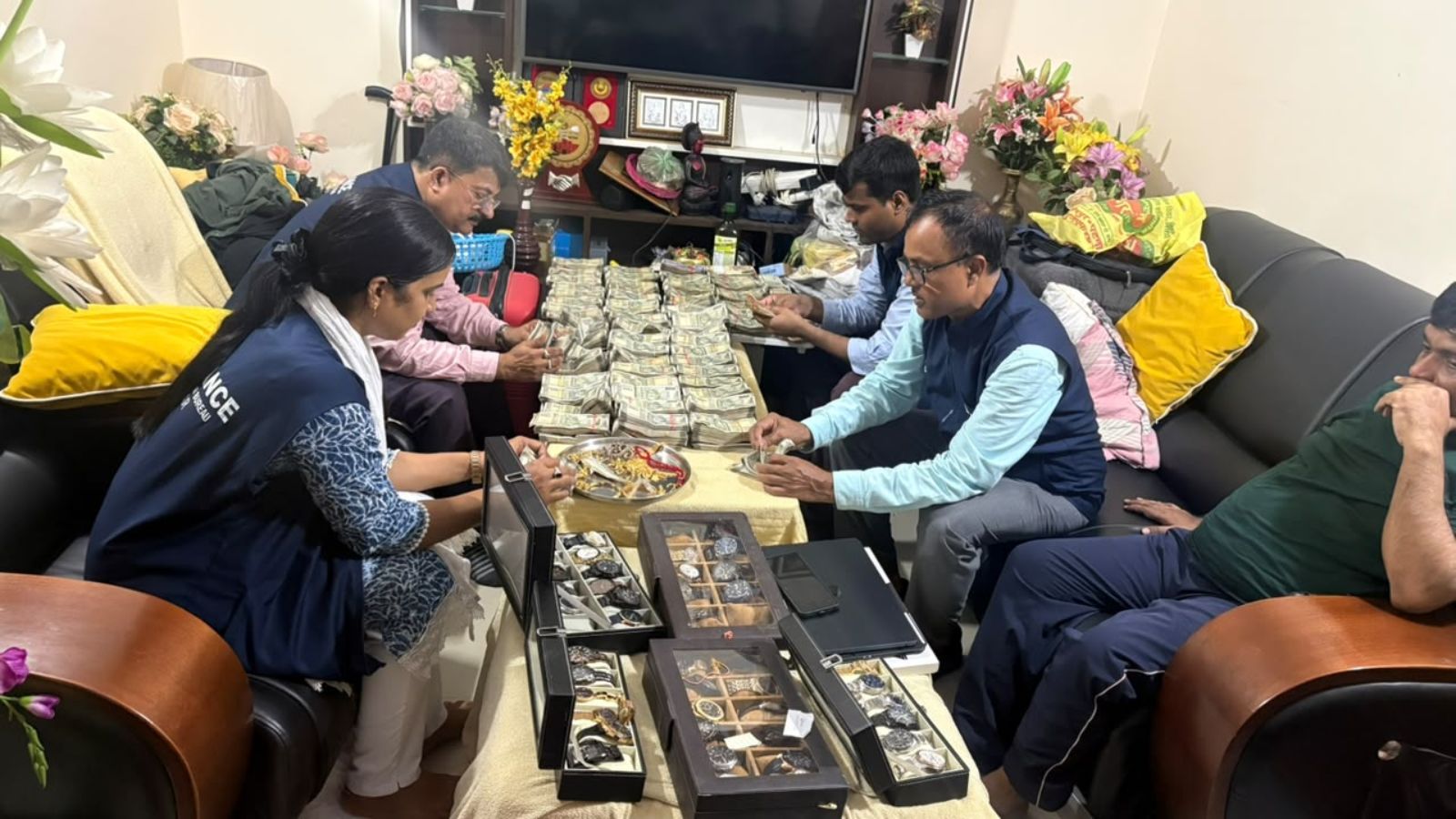 Vigilance Raids Patna ADM, Danapur Sub-Registrar; Rs 70 Lakh Cash, Rs 1 Crore-Plus Watches And Two Flats Traced To Officer Couple