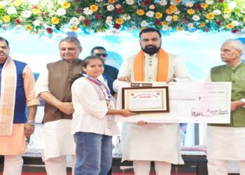 Bihar Chief Minister Samrat Choudhary honours meritorious students at a Patna ceremony