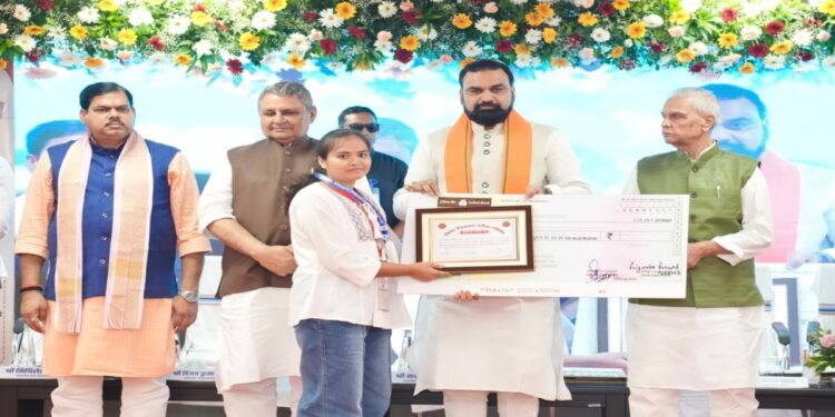 Bihar Chief Minister Samrat Choudhary honours meritorious students at a Patna ceremony