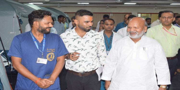 Bihar Disaster Management Minister Ratnesh Sada inspecting the BHISHM Cube at AIIMS Patna