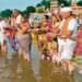 Devotees performing Ancestral Rituals at Pitru Paksha Mela