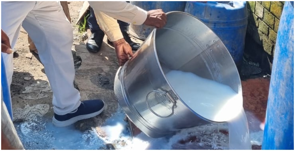 Bihar Health Department Cracks Down On Food Adulteration In Bihar, Destroys Tainted Paneer And Milk

