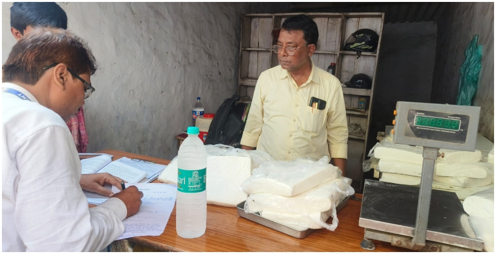 Bihar Health Department Cracks Down On Food Adulteration In Bihar, Destroys Tainted Paneer And Milk
