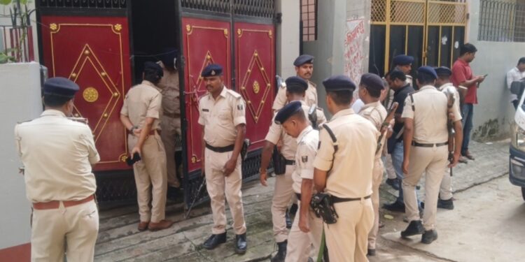 Bihar EOU Raids Patna, Bhojpur and Danapur Premises of Transport Official in Rs 1.49 Crore Disproportionate Assets Case