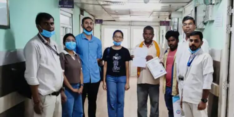 Patna Eye Donation: Son Donates Father’s Corneas After His Death, 423 PMCH Patients Await Transplants