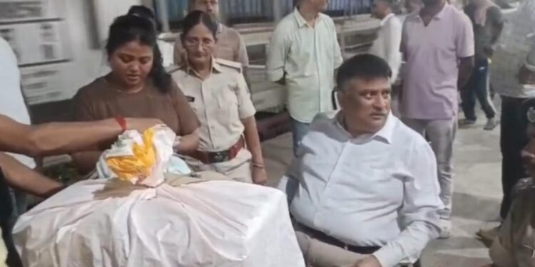 Gaya Railway Station: Woman Arrested With 15.8 Kg Ganja From Tejas Rajdhani’s AC-2 Coach