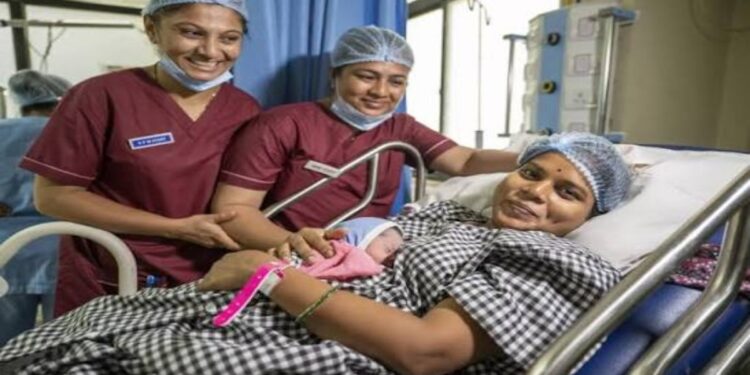 Pregnant woman receiving maternal healthcare at a hospital in Bihar