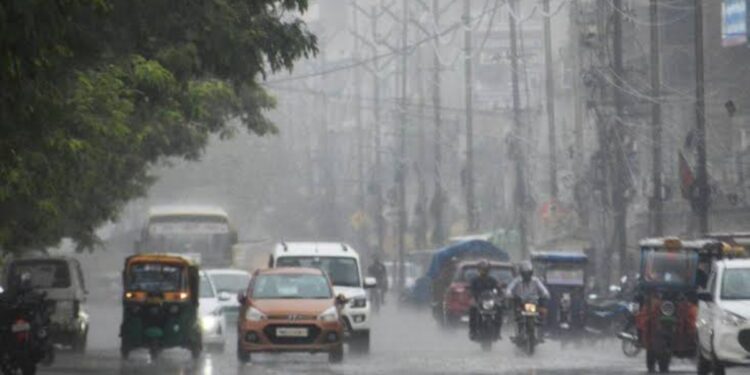 Heavy Rain Expected in 19 Districts on September 8, Yellow Alert Issued for September 7–9