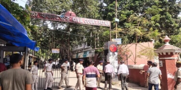 Patna Civil Court premises evacuated after an email bomb threat as police conduct a security search