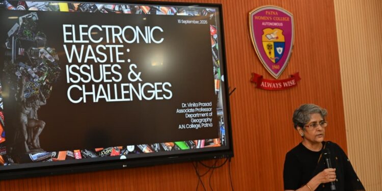 Patna Women’s College Marks Ozone Day With E-Waste Drive, Guest Lecture on Environmental Challenges