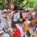 Pilgrims performing pind daan during the Gaya Pitru Paksha Mela