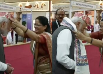 PM Narendra Modi Visits Bihar Tourism Stall At National Unity Day 2026, Welcomed With Mithila Paag