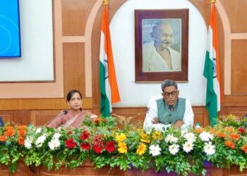 Bihar Chief Secretary Urges Corporates To Direct CSR Funds Towards Government Schools, Child Nutrition