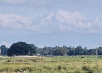 Himalayas Become Visible From Bihar’s West Champaran, Madhubani Amid Cyclone Arnab