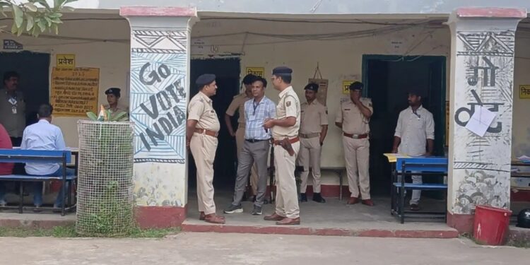 Bihar MLC Polls Begin For Eight Graduate And Teacher Constituencies, Over 5.32 Lakh Voters Eligible