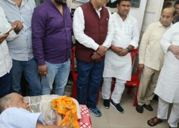 Nitish Kumar Visits Neeraj Kumar Ahead Of Bihar MLC Polls Amid Rift With Anant Singh