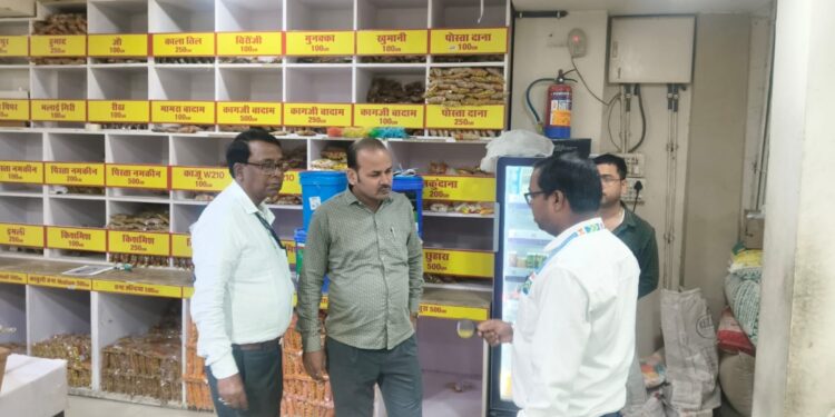 Patna Food Safety Drive: Blinkit, 9 To 9 Supermarkets, YOY China Issued Notices; Food Worth Rs 2.14 Crore Restricted