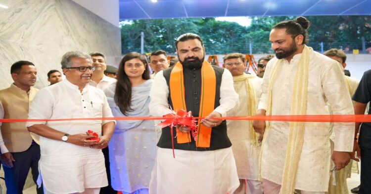 Bihar Chief Minister Samrat Choudhary inaugurates CtrlS’s 12 MW data centre in Patna’s Pataliputra Industrial Area, marking the launch of the state’s first data centre.