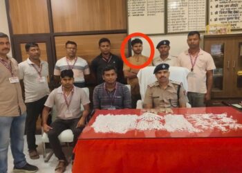 Railway Protection Force Recovers 14.835 Kg Silver And Jewellery At Gaya Junction