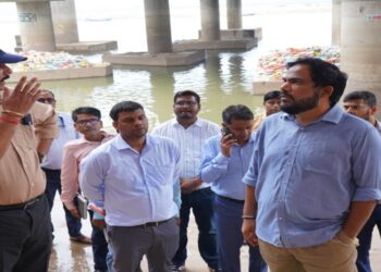 Patna Chhath Puja Preparations, PMC Inspects 18 Ganga Ghats And Orders Faster Repairs