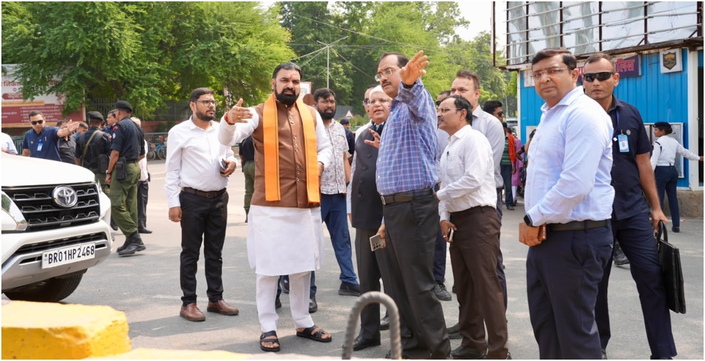 CM Samrat Choudhary Reviews Patna Metro Work, Sets 2028 Completion Target
