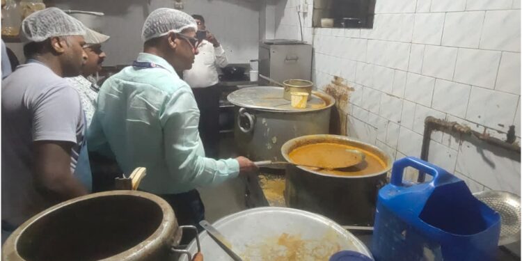Bihar Health Department Steps Up Restaurant Inspections Ahead Of Festive Season