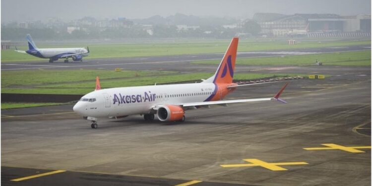Akasa Air Flight From Delhi To Darbhanga Diverted To Ahmedabad, Technical Issue Raises Passenger Concerns