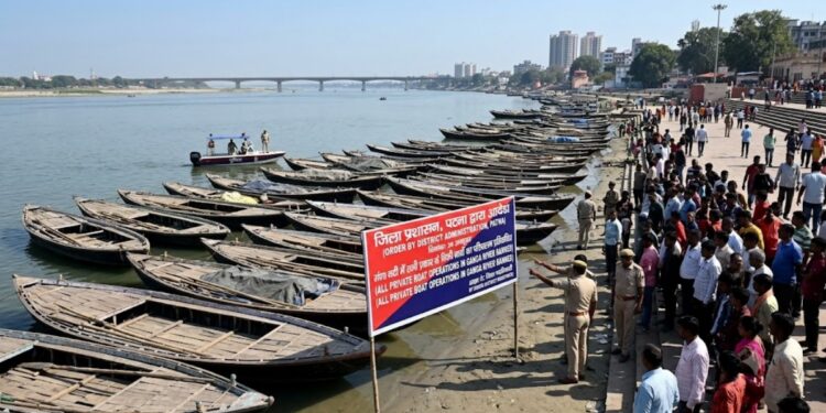 Patna Boat Ban on October 20: Ganga Boat Operations Suspended for Durga Idol Immersion, Check Details