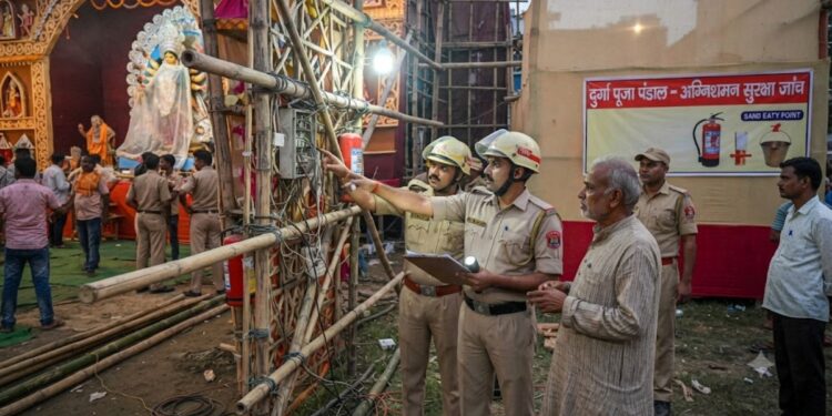 Patna Durga Puja Alert: Fire Safety Checks Begin at 1,500 Pandals, Violations Could Lead to License Cancellation