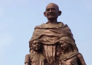 Patna’s Gandhi Maidan Hosts State Ceremony on Mahatma Gandhi’s Birth Anniversary